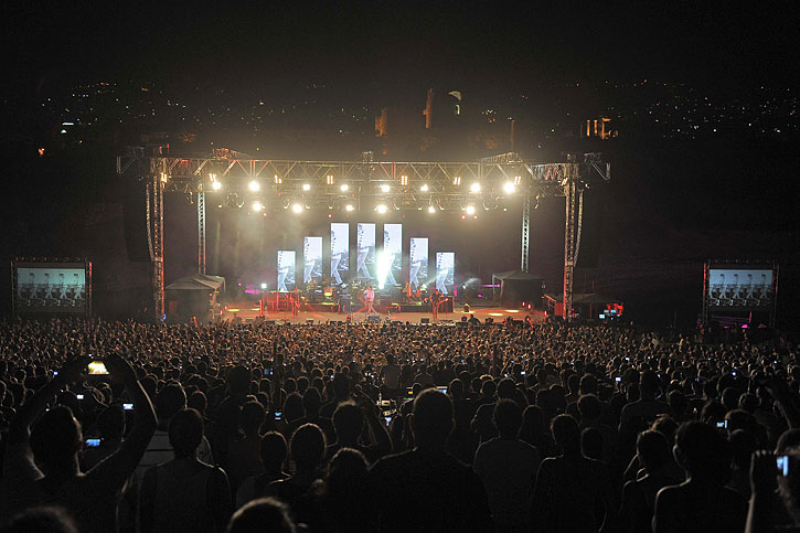 Snow-Patrol-at-Byblos-Festival-05